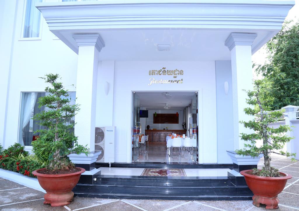 Mekong Dolphin Hotel クラチエ エクステリア 写真